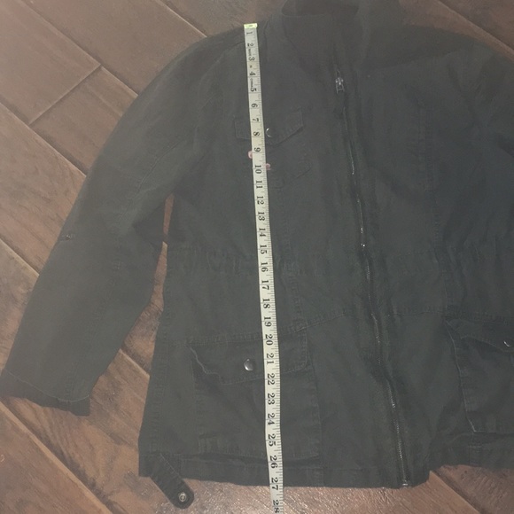 Beautiful Ashley Embroidered Jacket-Size XL - Picture 8 of 8